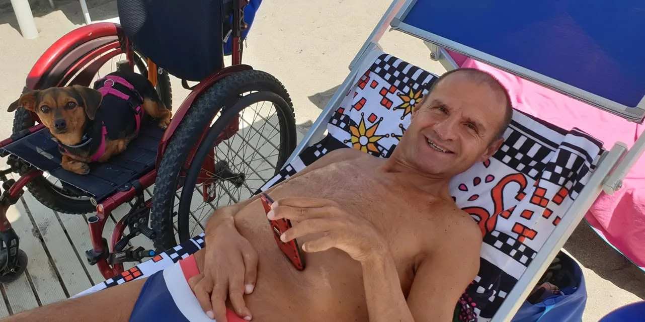 Spiagge senza barriere: la rivoluzione di "SardegnaAccessibile" apre venti litorali nell'isola.
