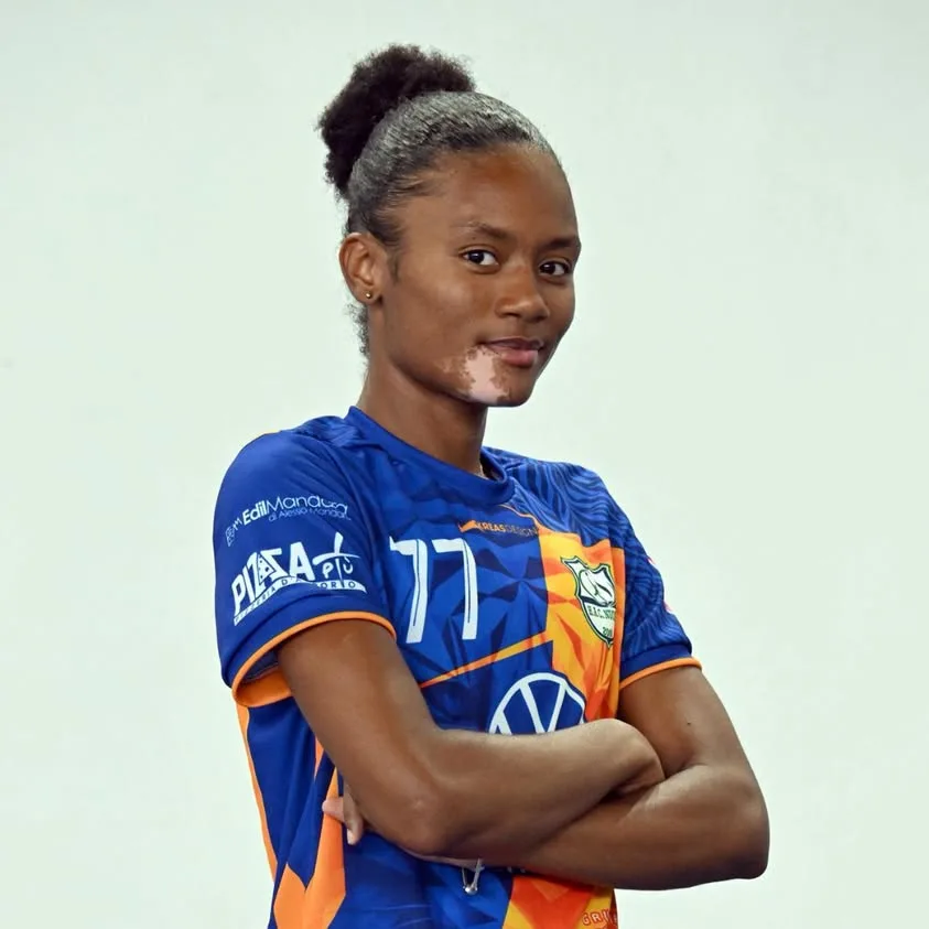 La Germancar Nuoro sbanca Mestrino nella serie A femminile di handball. Il tecnico Deiana: "Una vittoria arrivata dopo un primo tempo magistrale in difesa".