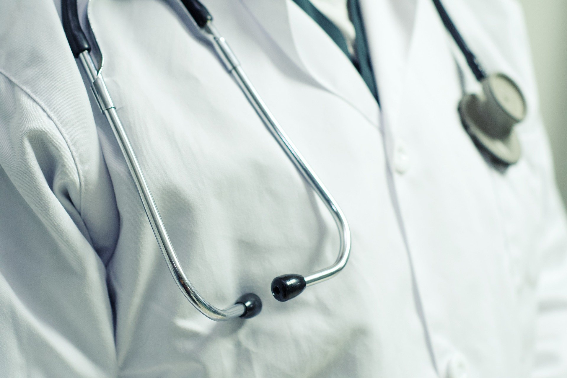 Ritratto del Medico di Base, una figura professionale così importante nelle comunità.