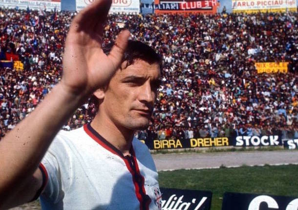 Gigi Riva: un simbolo della Sardegna a poco più di tre mesi dalla scomparsa.