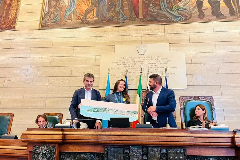 Premiata a Palazzo Bacaredda Marta Maggetti. Parole di elogio da parte del sindaco Massimo Zedda.
