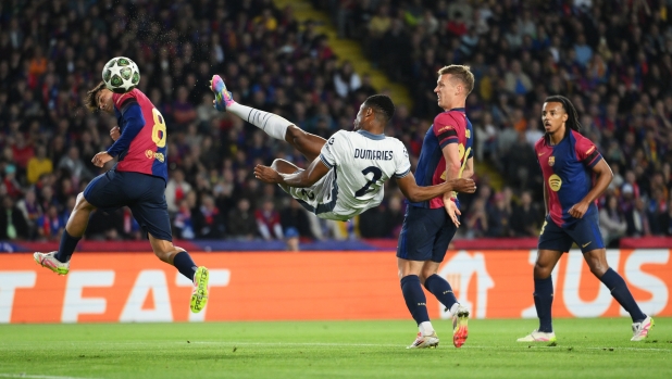 È un’Inter che mostra in Champions le proprie qualità. Con il sardo Barella che giganteggia a centrocampo. Pareggio a Barcellona ed ora il ritorno a Milano.